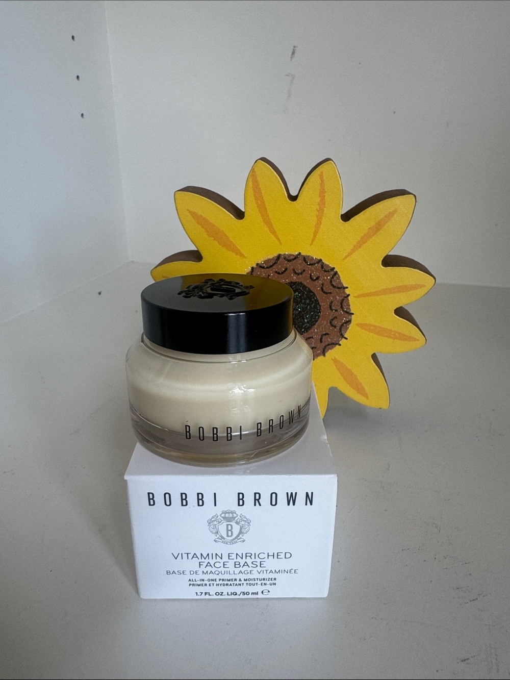 Bobbi Brown Cream Face Base Moisturizer with Black Lid